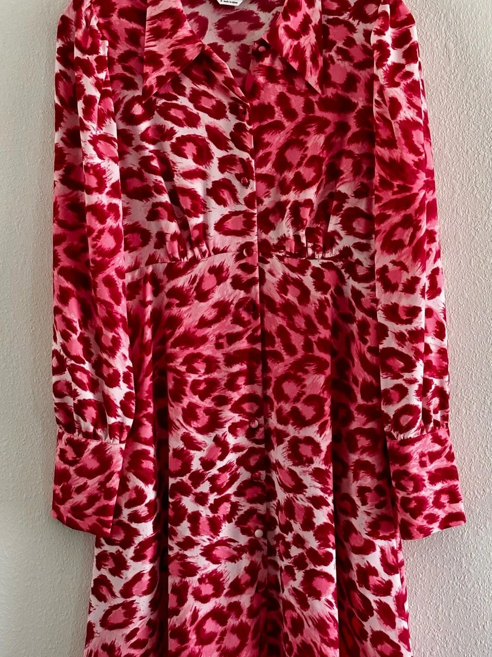 EUC kate spade Pink & Muted Red Women’s Long Sleeve Leopard Print Midi Skirt SZ6